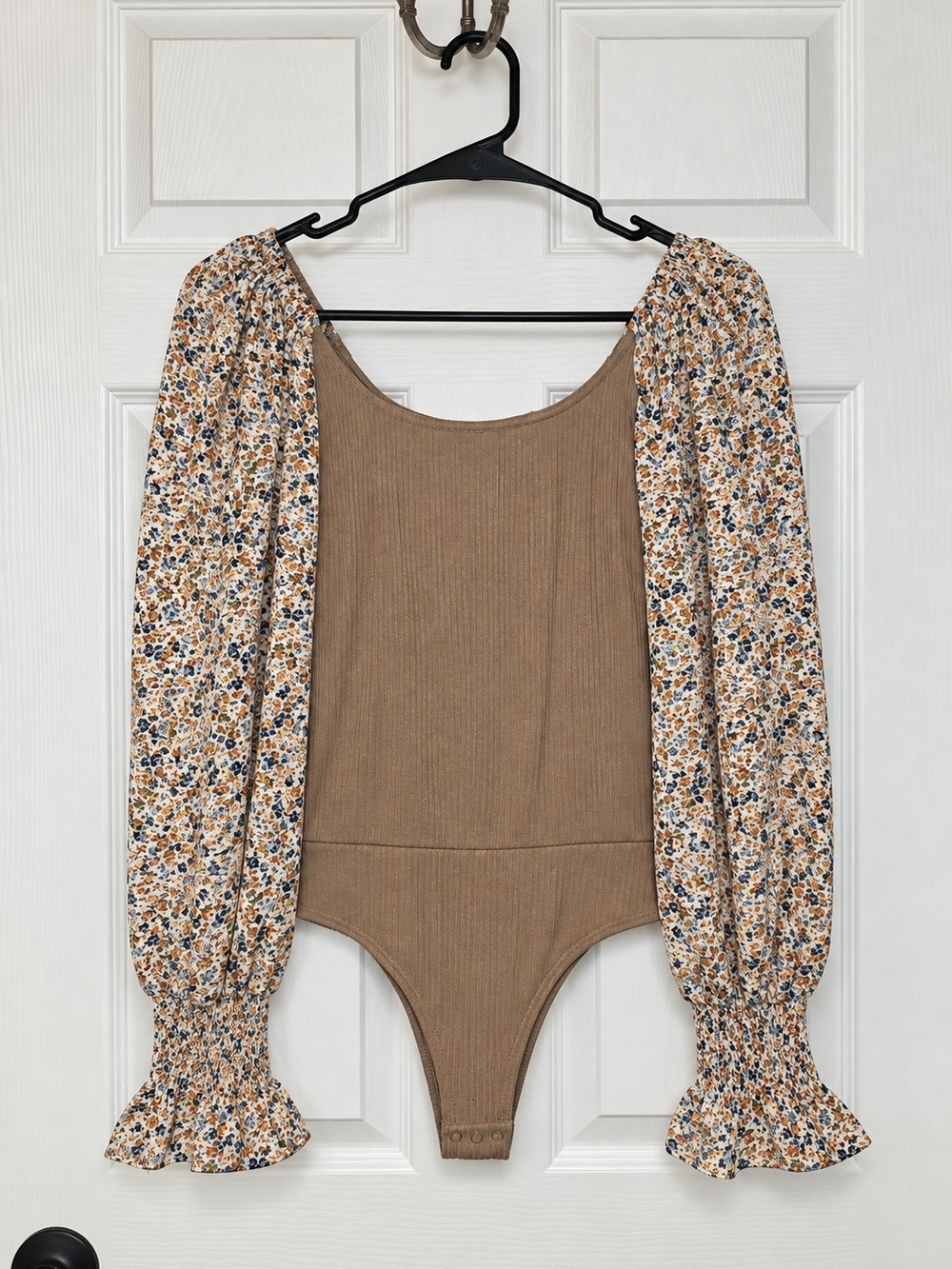 Promesa Light Brown Ribbed Bodysuit with Floral Puff Sleeves